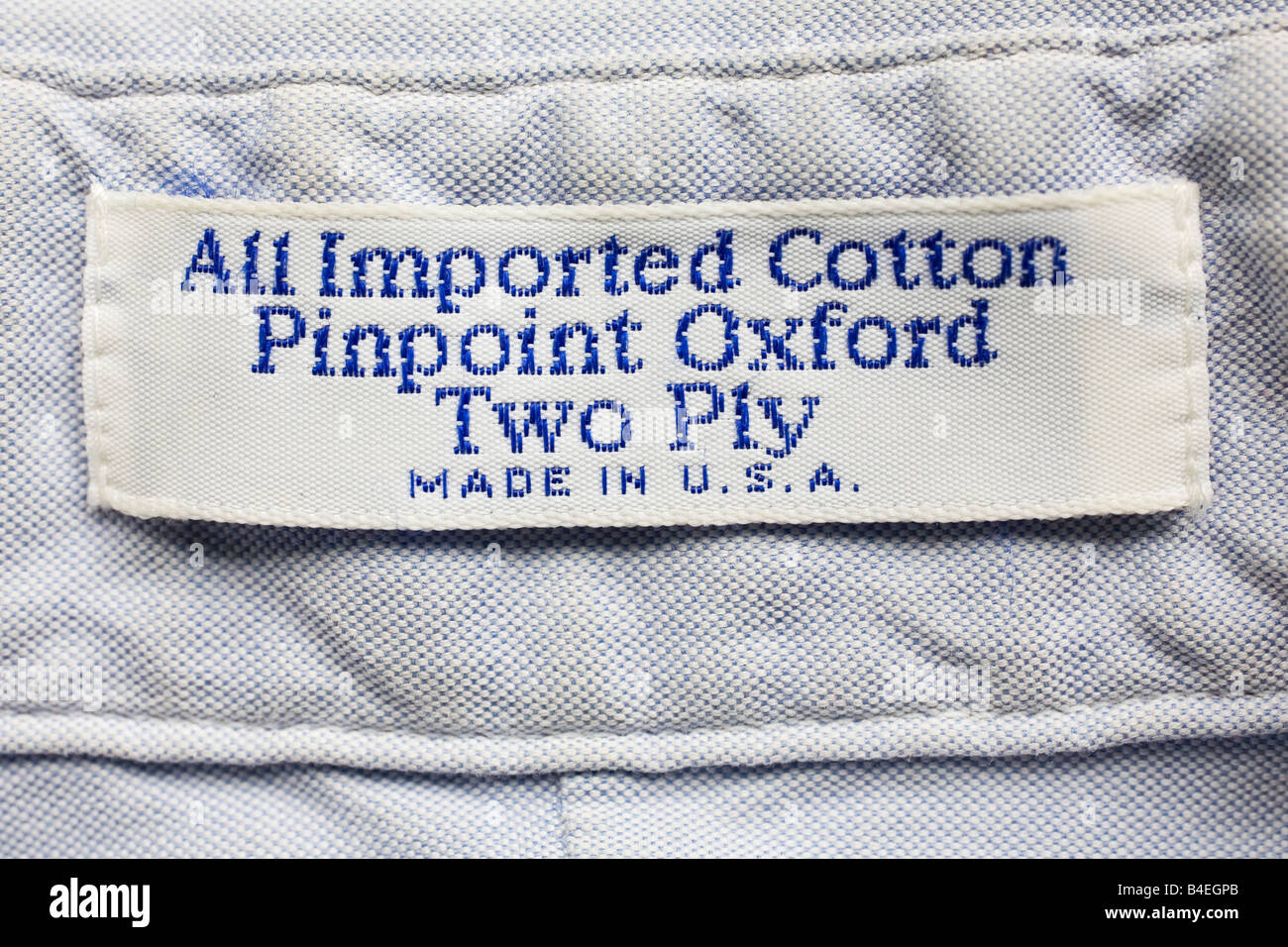 Le Made in USA étiquette sur une chemise en coton hommes s Banque D'Images