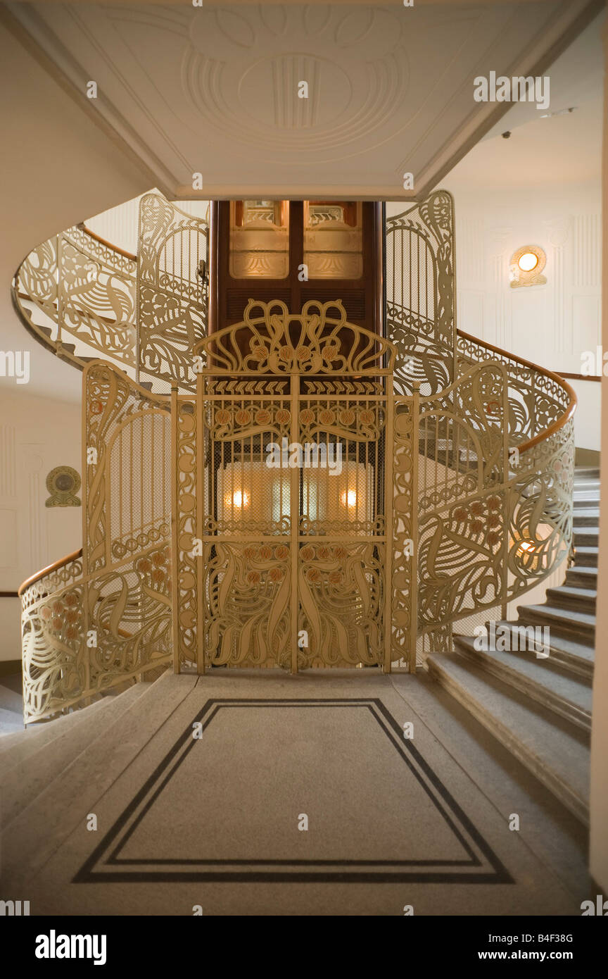 Immeuble Art Nouveau vienne Wienzeile 40 par Otto Wagner Banque D'Images
