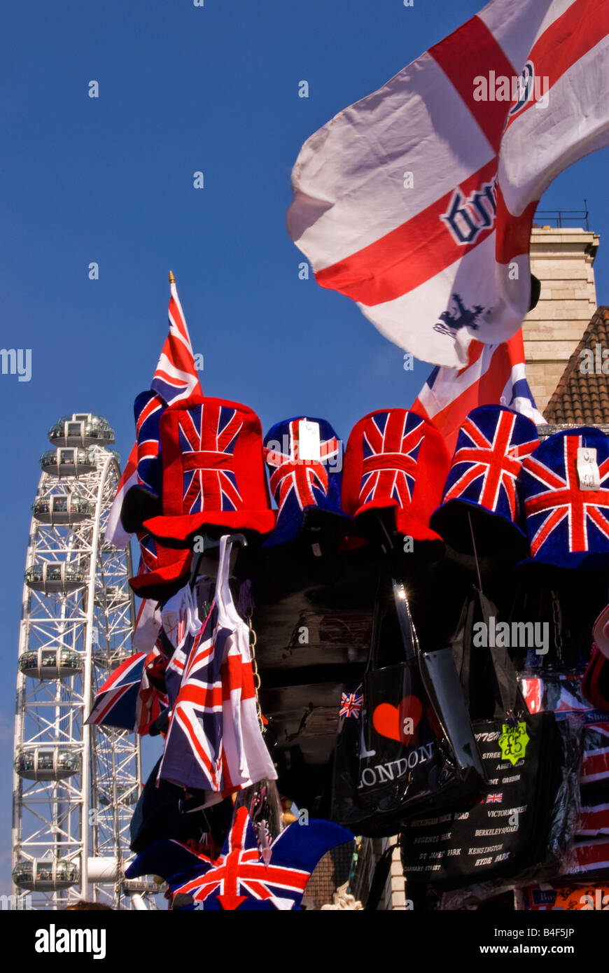 Drapeaux de tourisme et de chapeaux, Londres Uk Banque D'Images