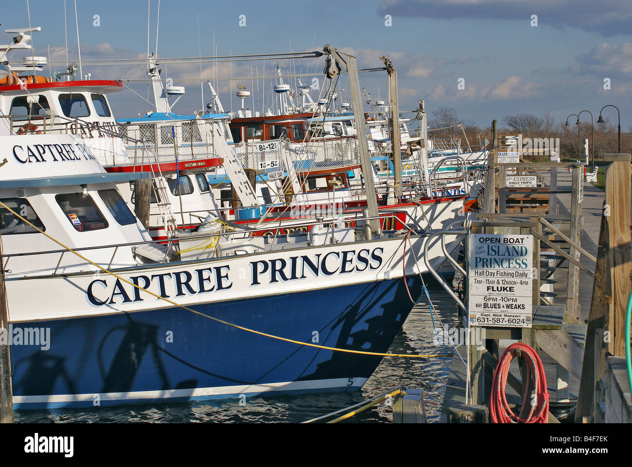 La location de bateaux de pêche, de Captree State Park, Long Island, New York Banque D'Images