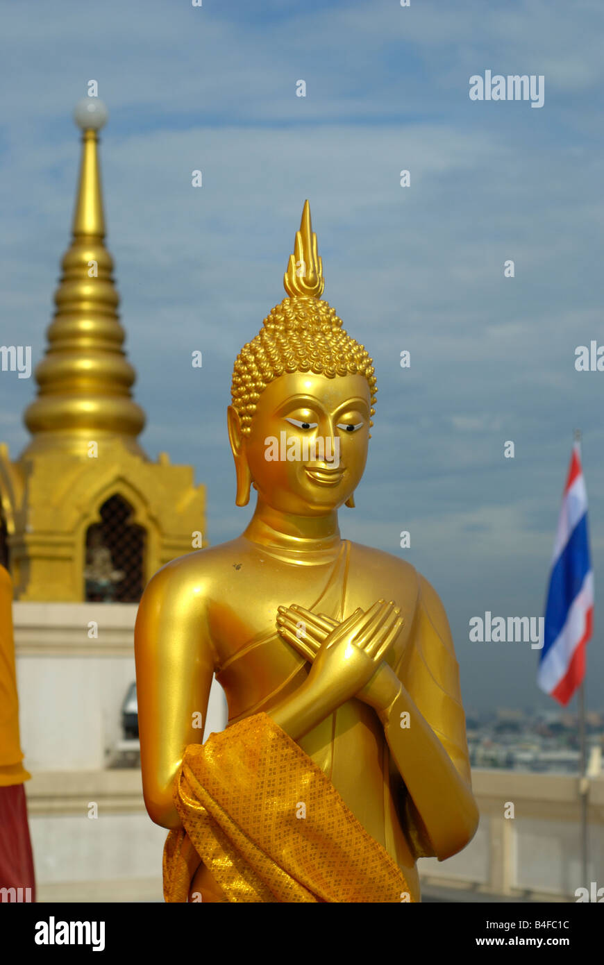 Bouddha Debout au Mont d'or Bangkok Banque D'Images