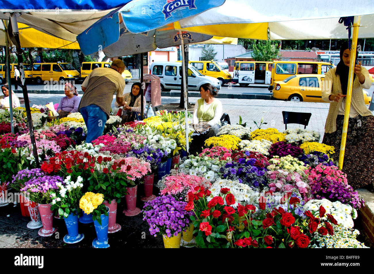 Uskudar Istanbul fleuriste fleurs fleuriste floriculturist de décrochage de marché des plantes shop store Banque D'Images