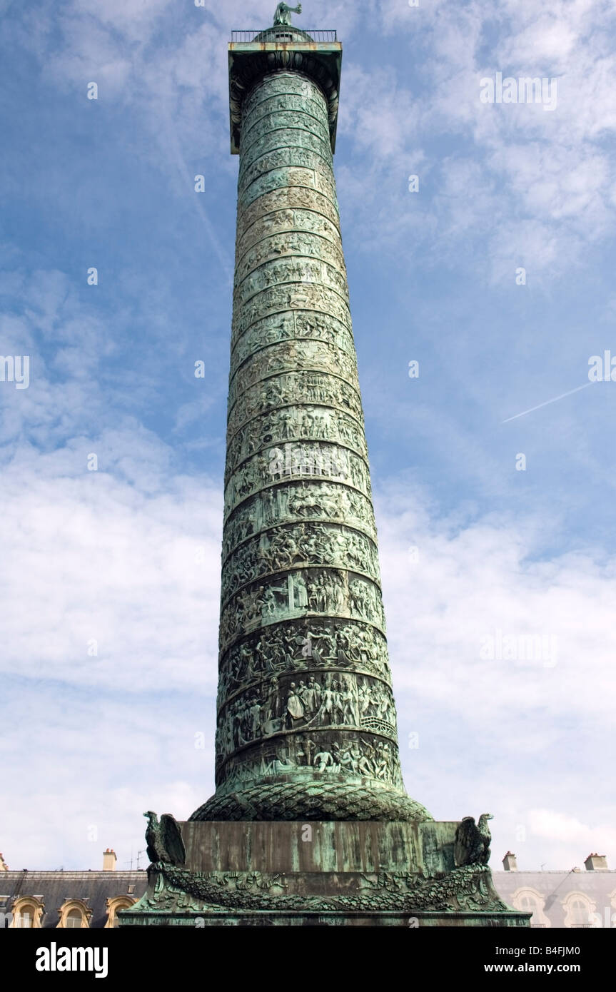 Colonne célébrant la victoire de Napoléon à Austerlitz, Place Vendôme, Paris Banque D'Images