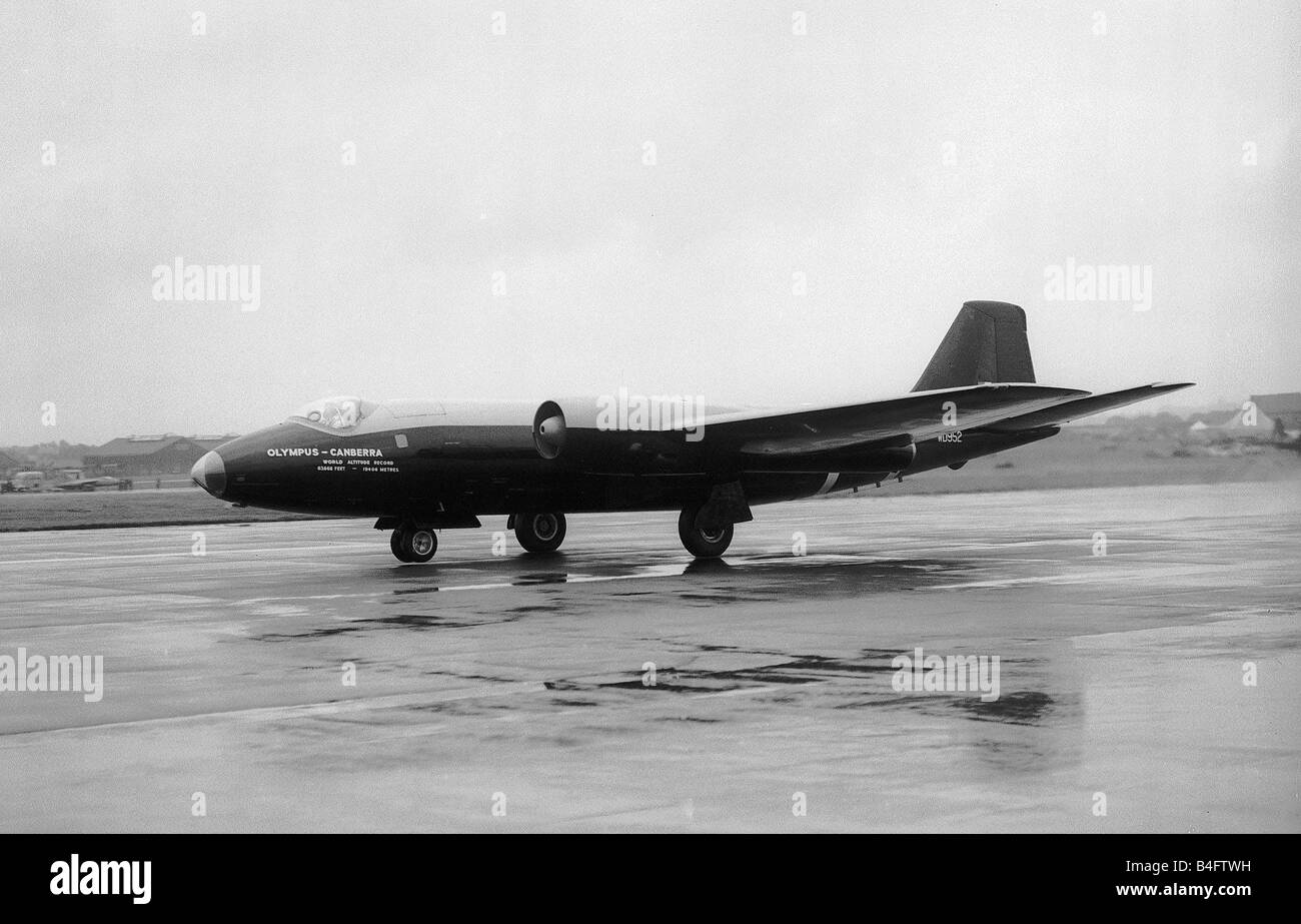 English Electric Canberra record B2 à la CCPE de Farnborough 1954 Cet appareil a volé à un record mondial d'altitude de 63 668 ft 19406 mètres 1954 Banque D'Images