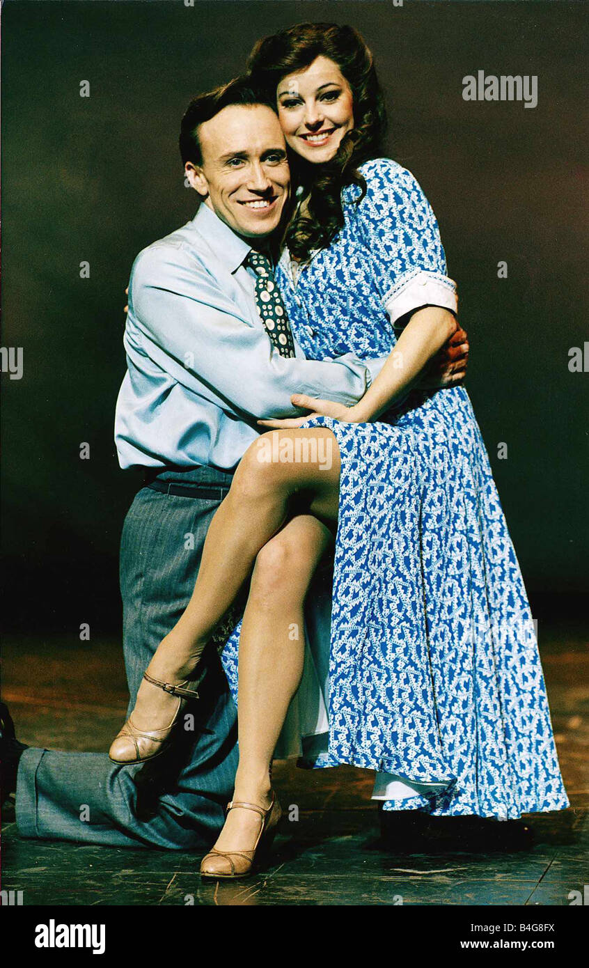 Ruthie Henshall Actrice Avec Kirby Ward Acteur Figurant Dans Le Film Crazy For You Photo Stock Alamy Ruthie Henshall Actrice Avec Kirby Ward Acteur Figurant Dans Le Film Crazy For You Photo Stock Alamy
