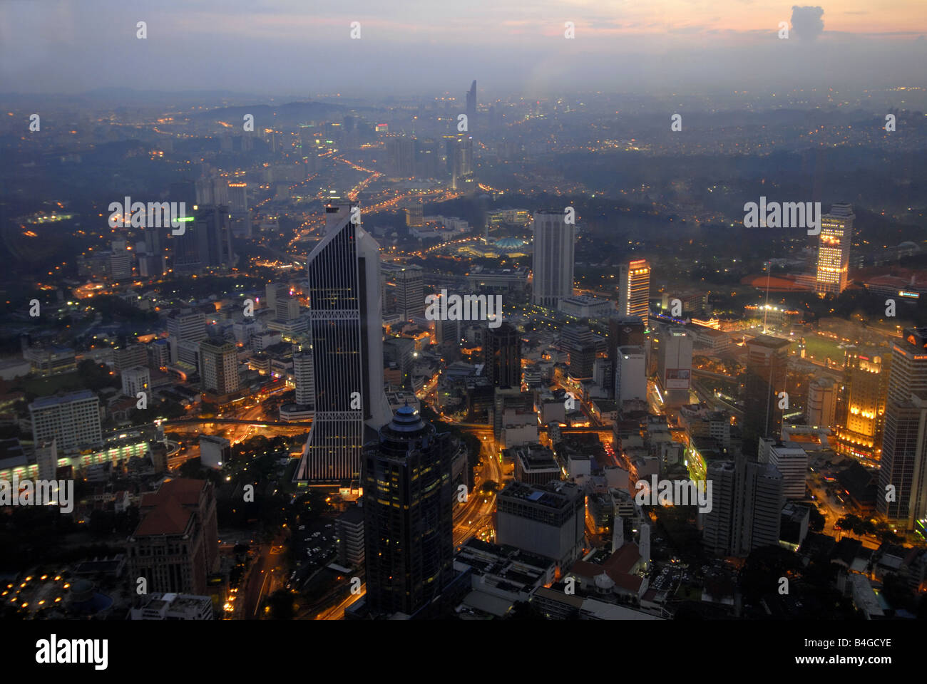 BIRDS EYE VIEW DE KUALA LUMPUR À LA TOMBÉE DE LA Banque D'Images