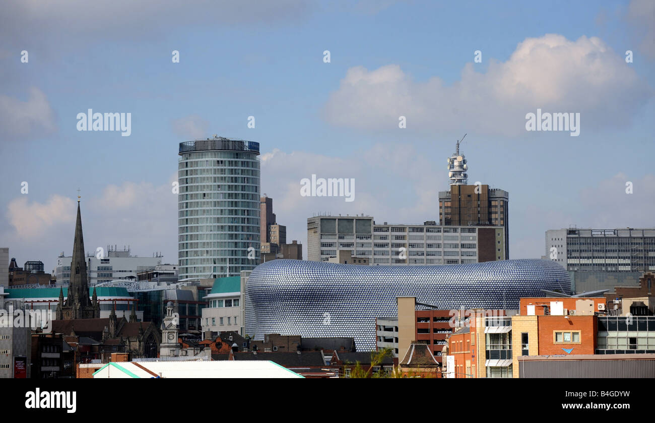 Vu de l'horizon de Birmingham Digbeth donnant vue de Selfridges et la Rotonde Banque D'Images