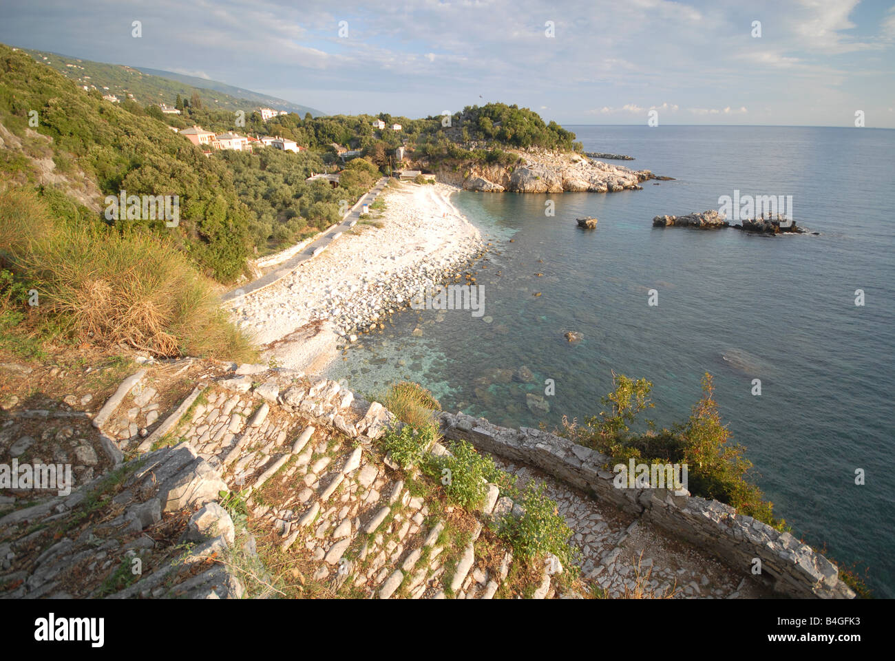 La Grèce. La péninsule de Pelion. La plage de Damouchari. Banque D'Images