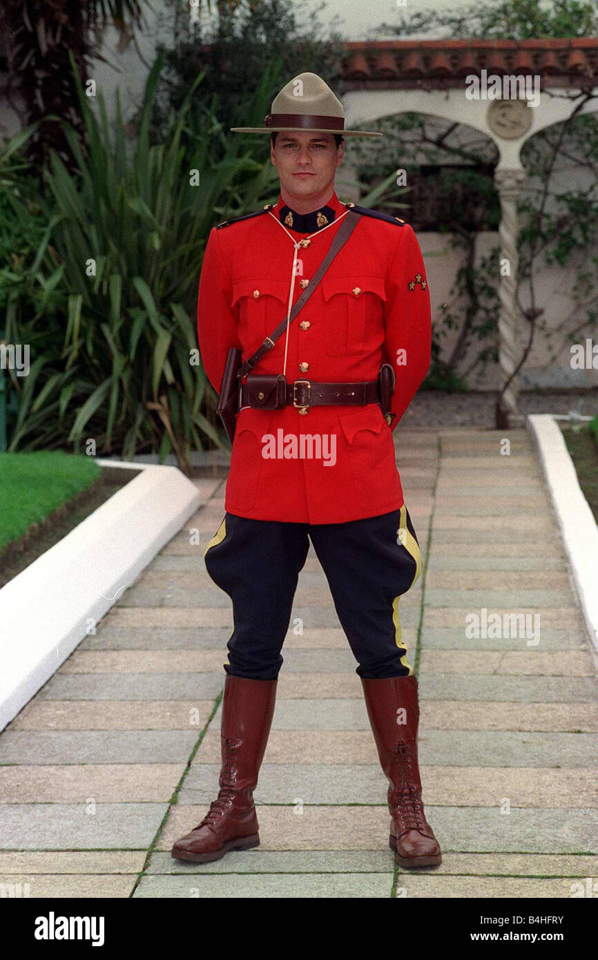 L'acteur Paul Gross comme l'agent Benton Fraser Mars 1998 de la Gendarmerie royale du Canada dans la série TV PLEIN SUD Banque D'Images