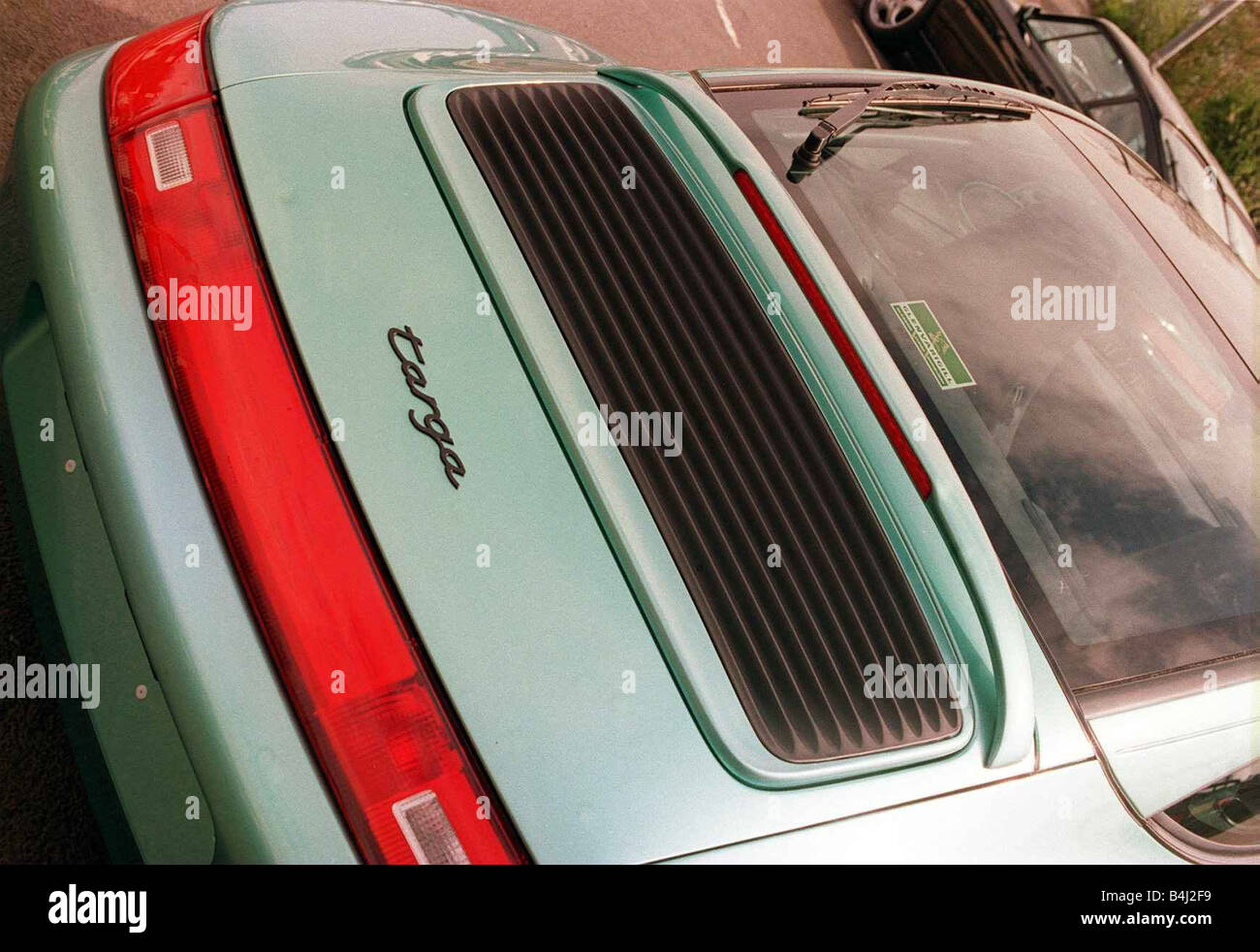 PORSCHE 911 TARGA Vue arrière avec la rentrée spoiler Photo Stock - Alamy