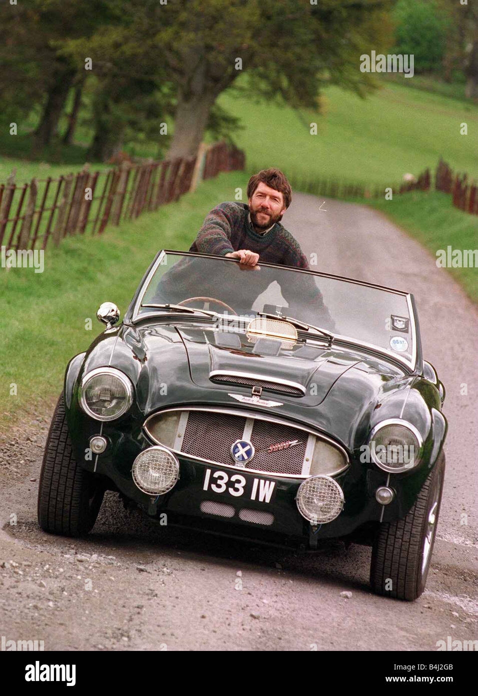 IAN WALKER Austin Healey 3000 ROAD IL A ÉTÉ restauré après l'ENREGISTREMENT L'ENREGISTREMENT DE LA ROUTE circuler en voiture classique SUPPLÉMENT RESTAURATION DE VOITURES ANCIENNES Banque D'Images