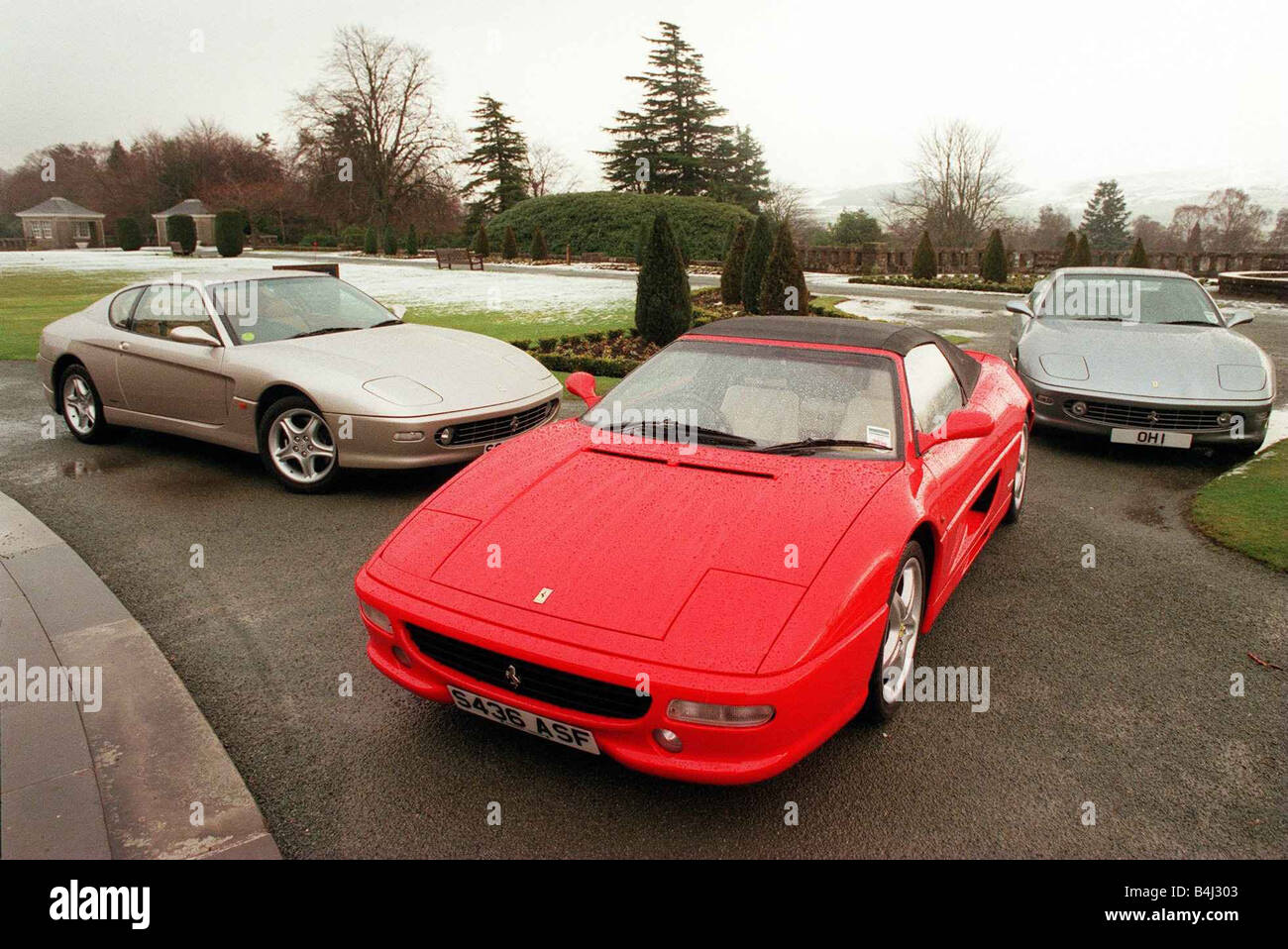 FERRARI À GLENEAGLES HOTEL Février 1999 355 Rouge 456 SPIDER FI L'OR ET L'argent de 550 voitures de sport de Maranello Banque D'Images