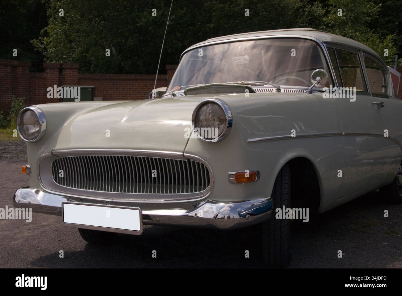 Opel Rekord Vintage Voiture allemand blanc Banque D'Images