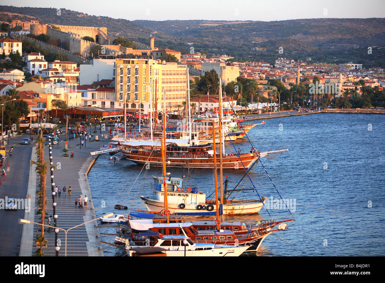 Cesme, Izmir, Harbour, Harbour, coucher du soleil Banque D'Images