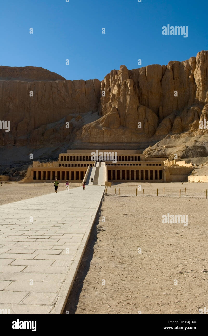 Hatshepsuts Queen temple funéraire (Site du patrimoine mondial de l'UNESCO), nécropole thébaine, Deir el Bahari, Louxor Banque D'Images