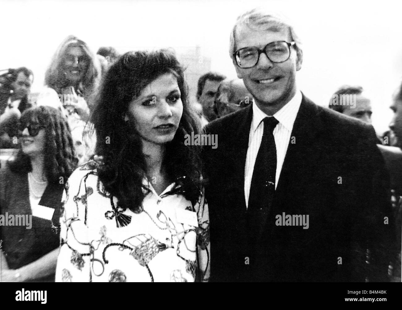 Stent Julia un conservateur Conseiller municipal qui avaient affaire avec Tim Yeo ministre rencontre le Premier Ministre John Major Banque D'Images