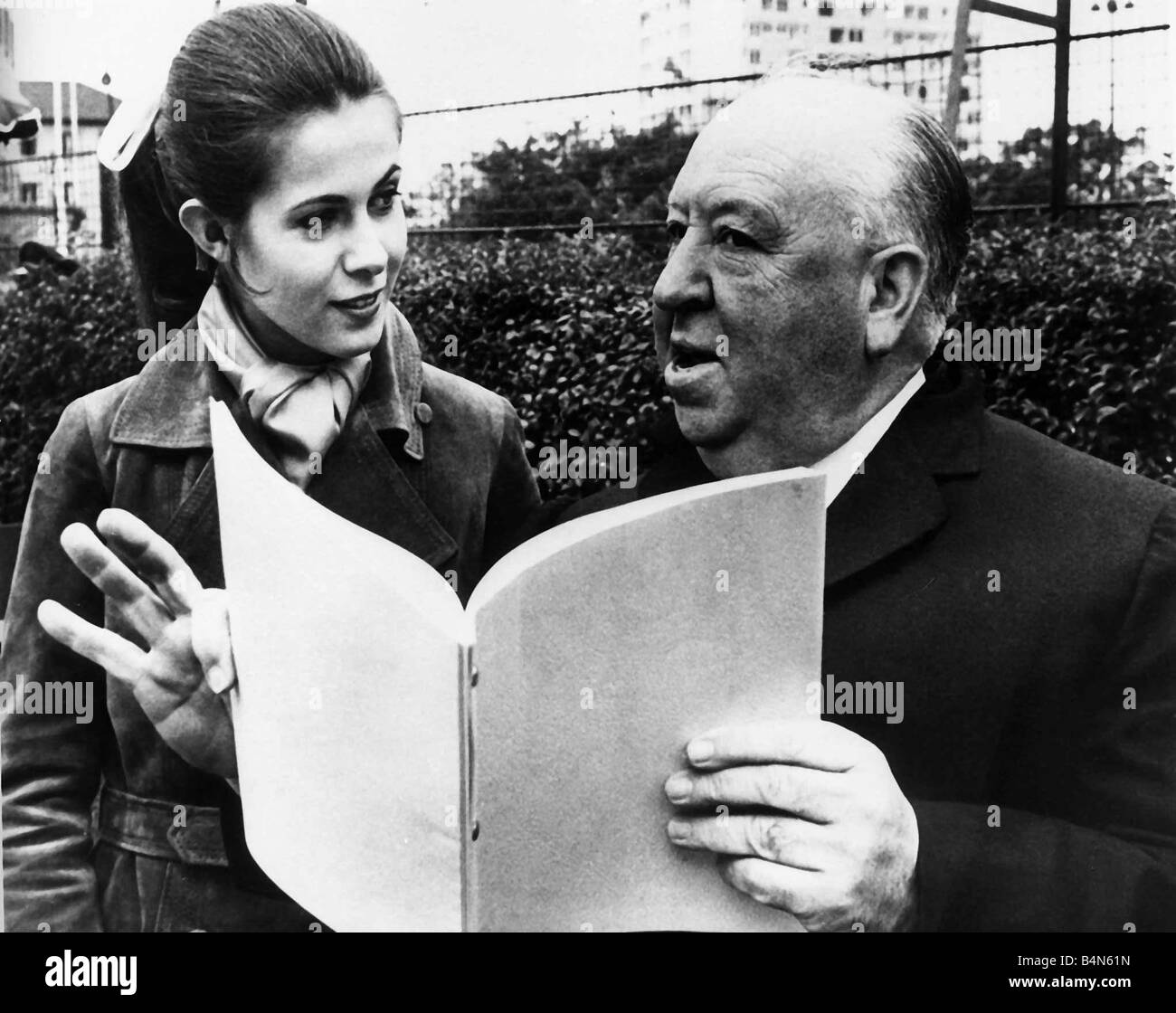 Directeur d'Alfred Hitchcock avec l'actrice Claude Jade 1969 Banque D'Images