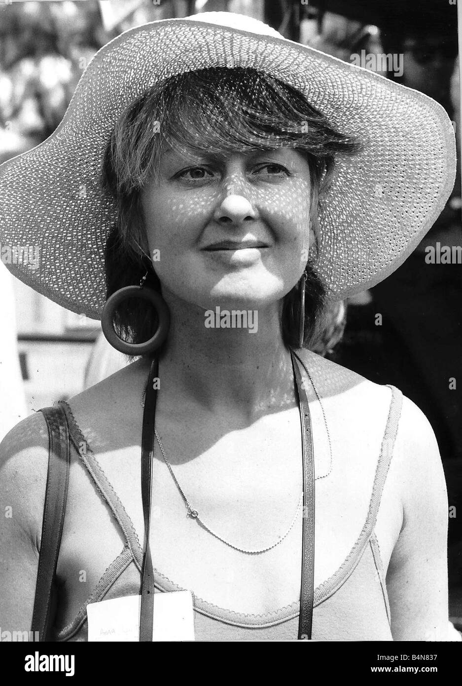 Anna Carteret actrice qui joue le rôle de l'Inspecteur Kate Longton dans le programme de télévision Juliet Bravo Juin 1986 Banque D'Images