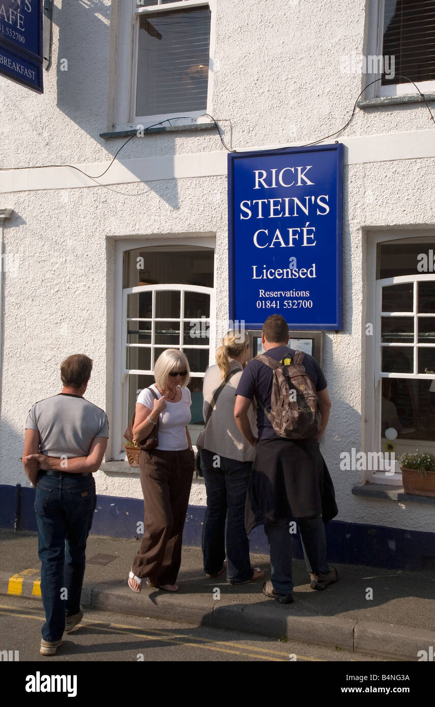 Trippers Rick Stein's café extérieur bistro à Padstow Cornwall Banque D'Images
