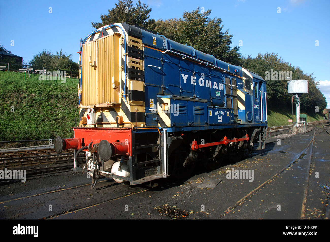 Locotracteur sur le milieu Hants railway Banque D'Images