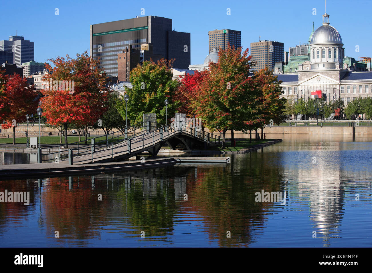 Canada Quebec Montreal Vieux Port Vieux port salon skyline Banque D'Images