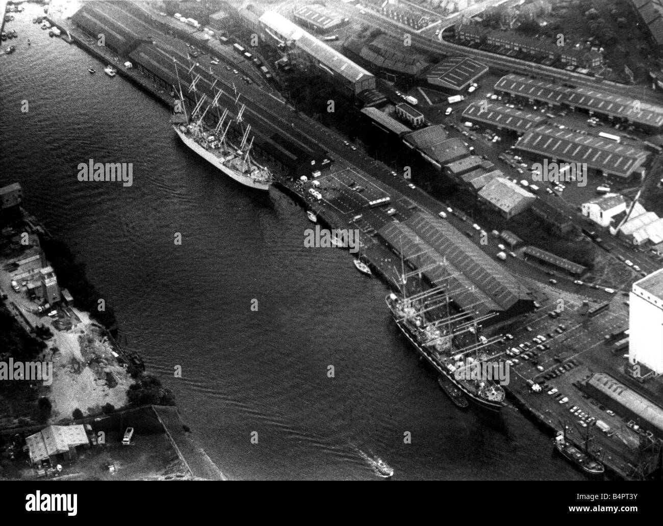 Course des grands voiliers 1986 Ariel photo deux navires Banque D'Images