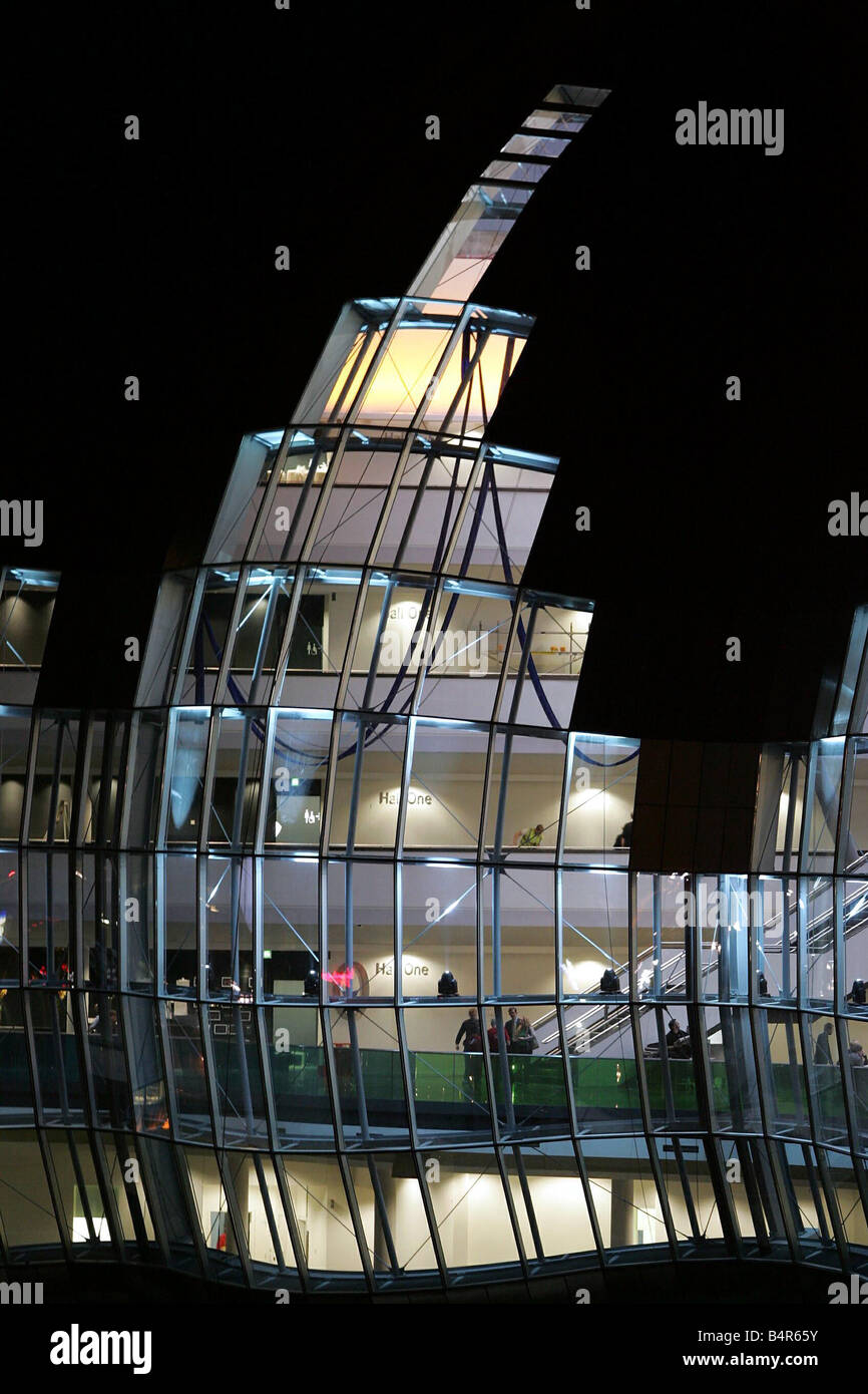 Le Sage Gateshead Music Center de nuit 16 12 04 Banque D'Images Le Sage Gateshead Music Center de nuit 16 12 04 Banque D'Images