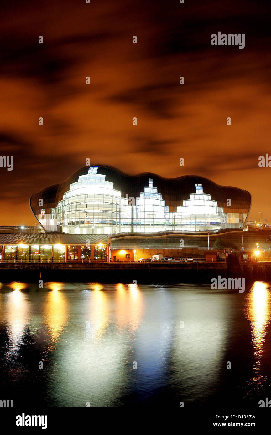 Le Sage Gateshead de nuit 06 12 04 Banque D'Images Le Sage Gateshead de nuit 06 12 04 Banque D'Images