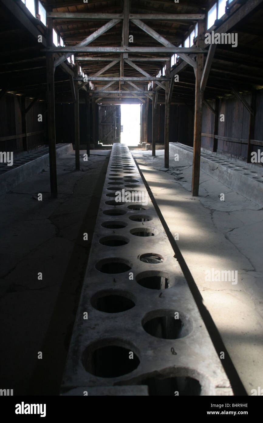 L'intérieur de la caserne à Auschwitz Banque D'Images