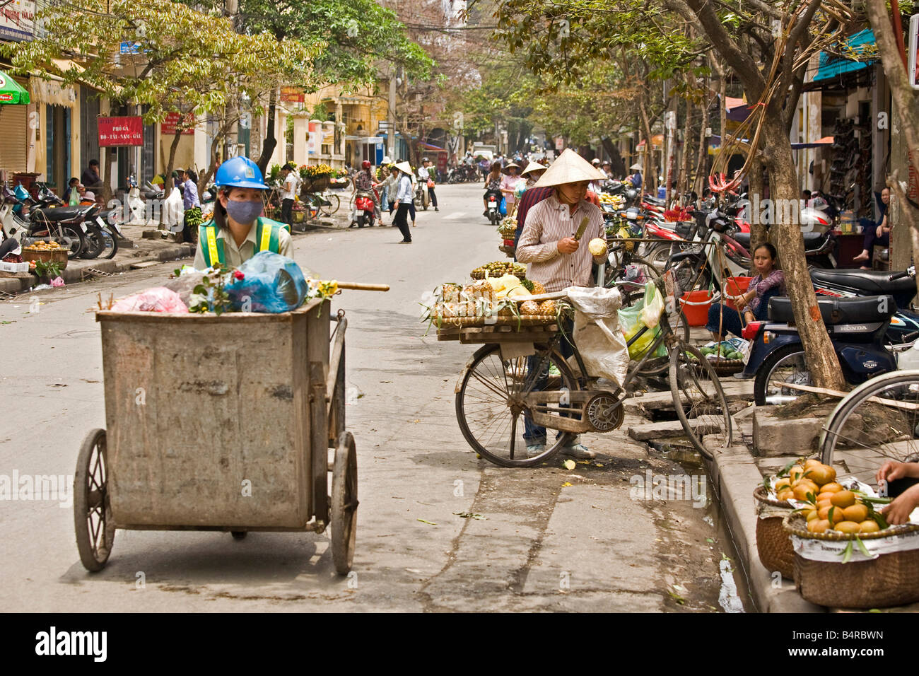 Collecte des déchets Hanoi Vietnam Banque D'Images
