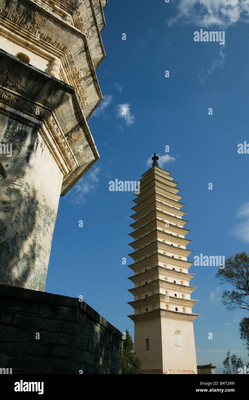 Chine, Province du Yunnan, Dali, Vieille Ville, Parc de la Pagode trois (construit au 9e siècle) Banque D'Images