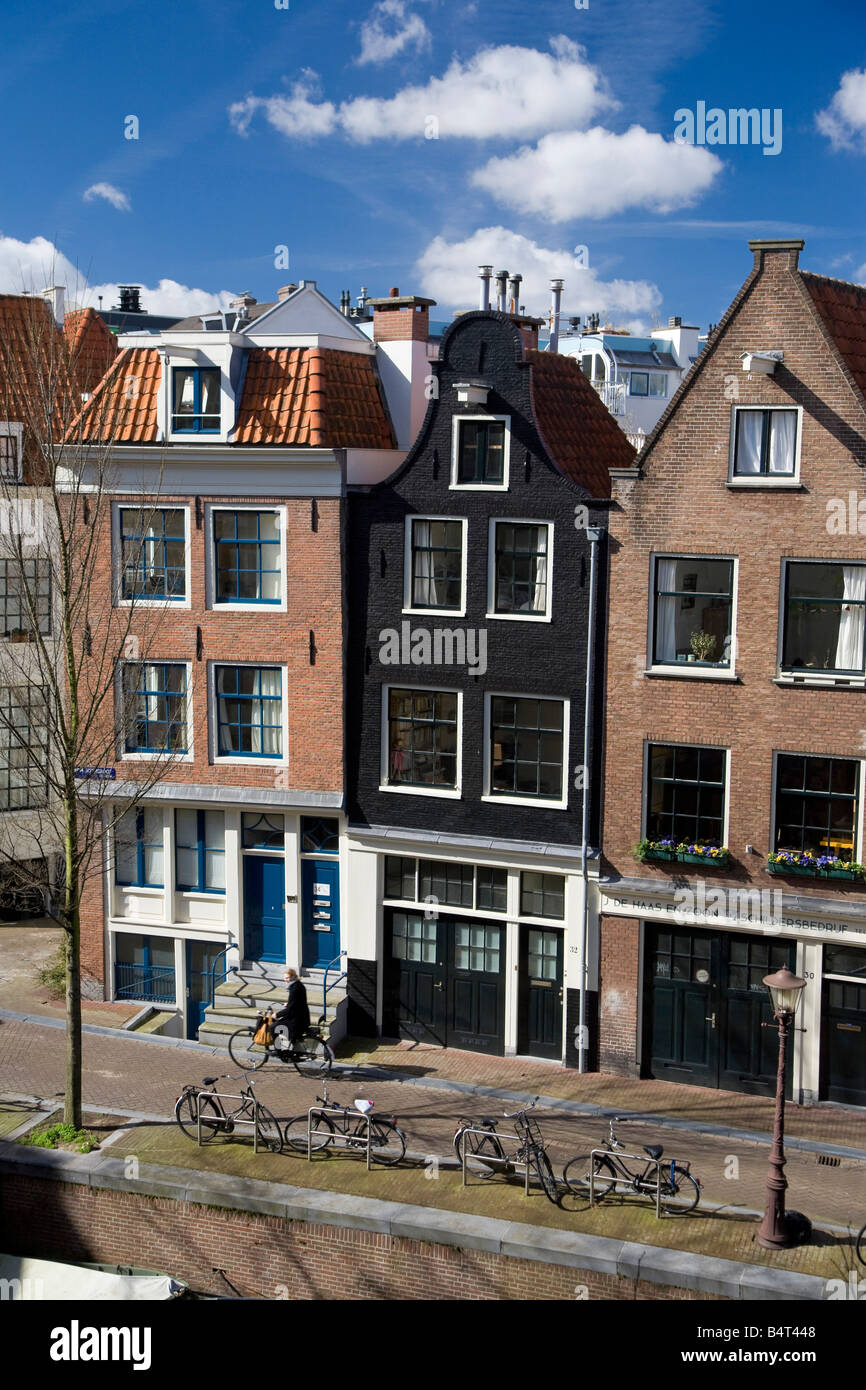 Kromboomsloot street et canal, Amsterdam, Pays-Bas Banque D'Images