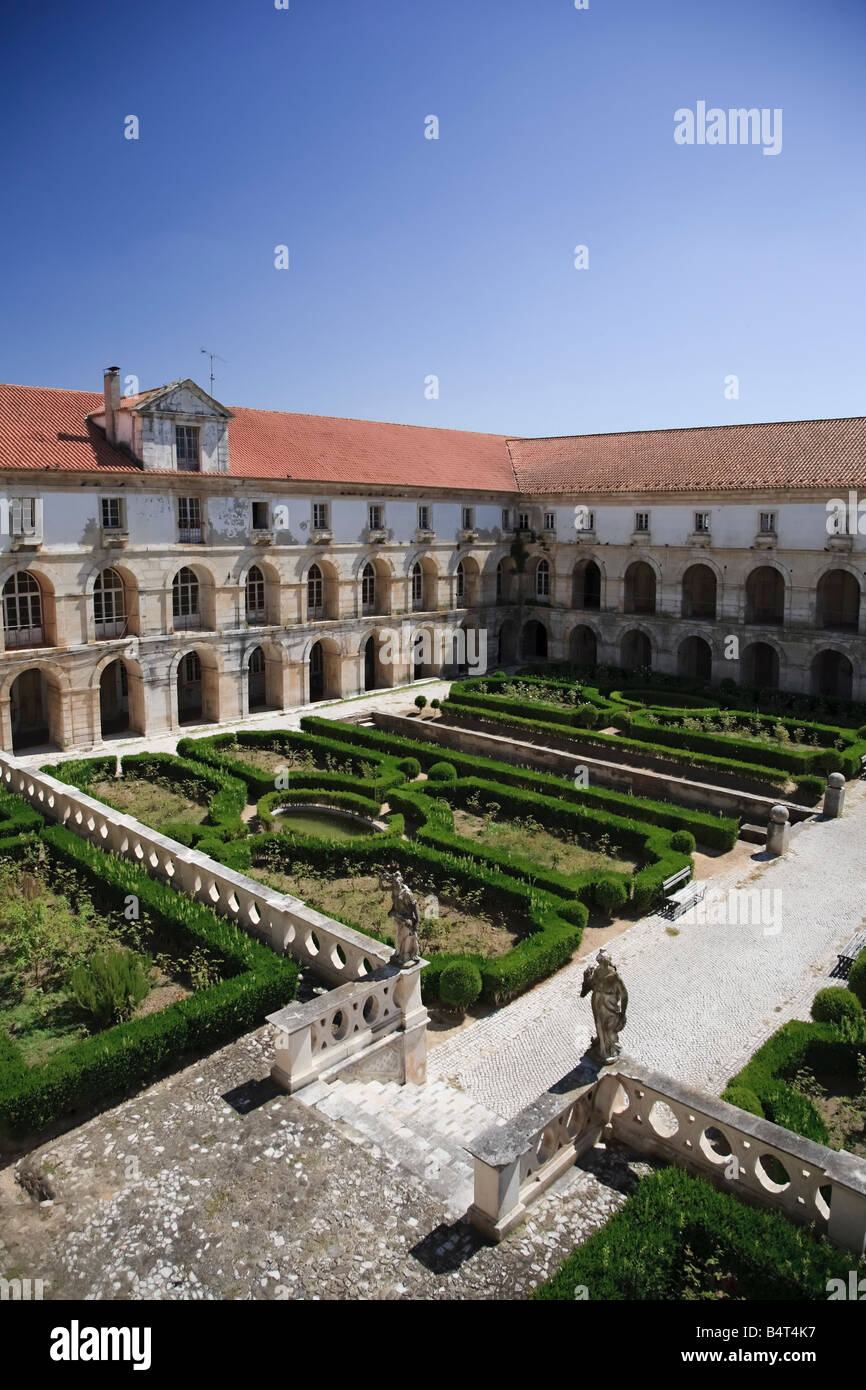 Novices ou du Cardinal Cloître, Monastère de Santa Maria de Alcobaça (UNESCO World Heritage), Alcobaça, Portugal, Estremadura Banque D'Images