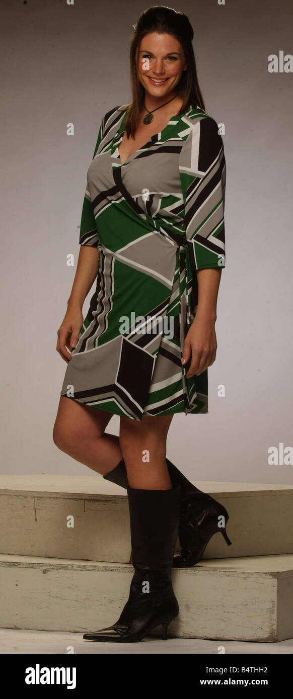 Robe à imprimé géométrique Banque de photographies et d'images à haute  résolution - Alamy
