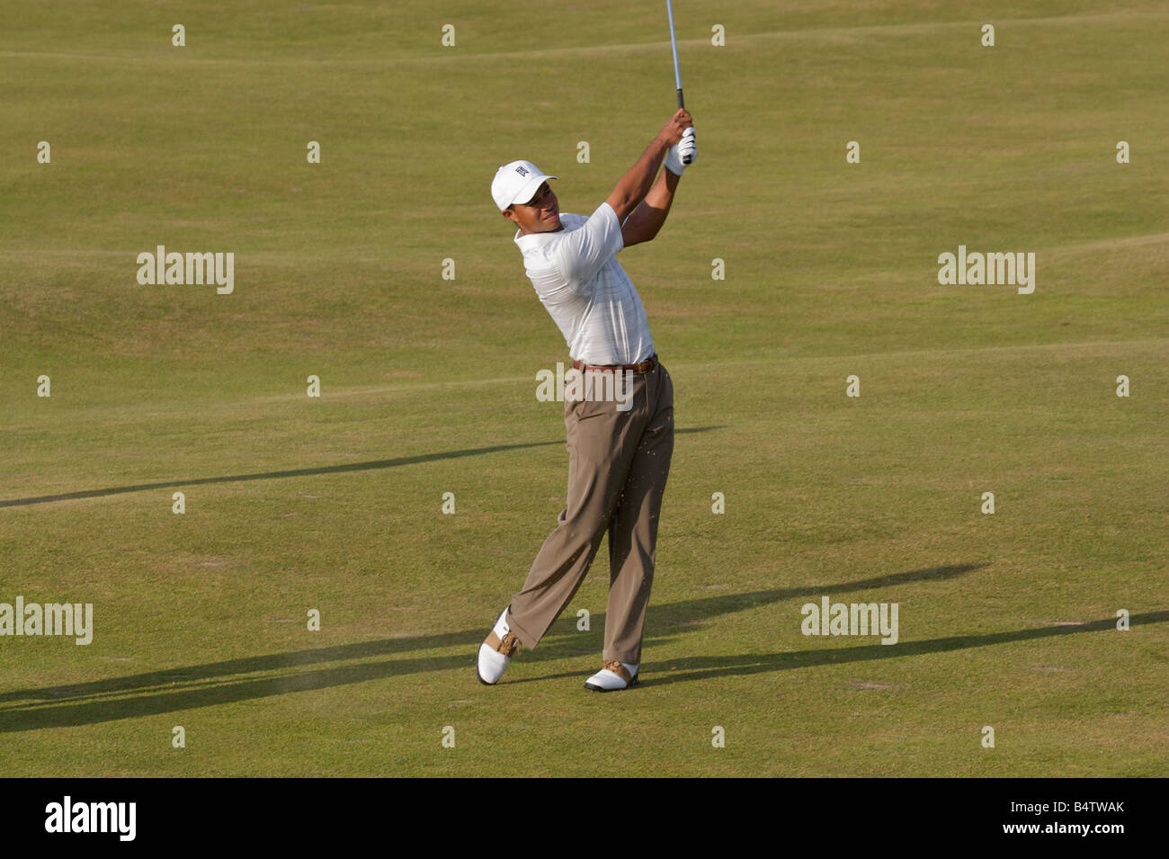 Tiger Woods le golfeur No 1 mondes en action à St Andrews la maison du golf Banque D'Images