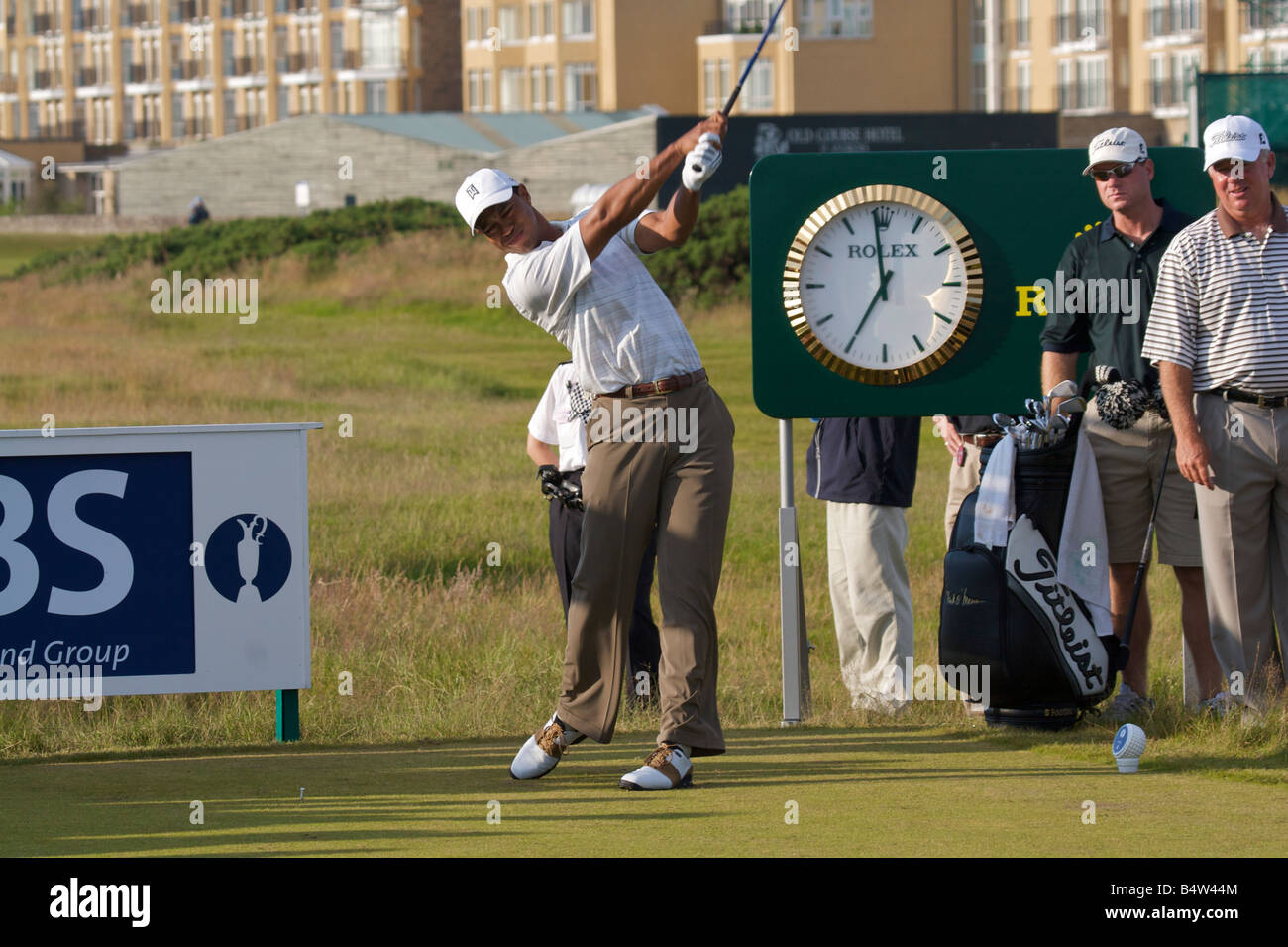 Tiger Woods le golfeur No 1 mondes en action à St Andrews la maison du golf Banque D'Images