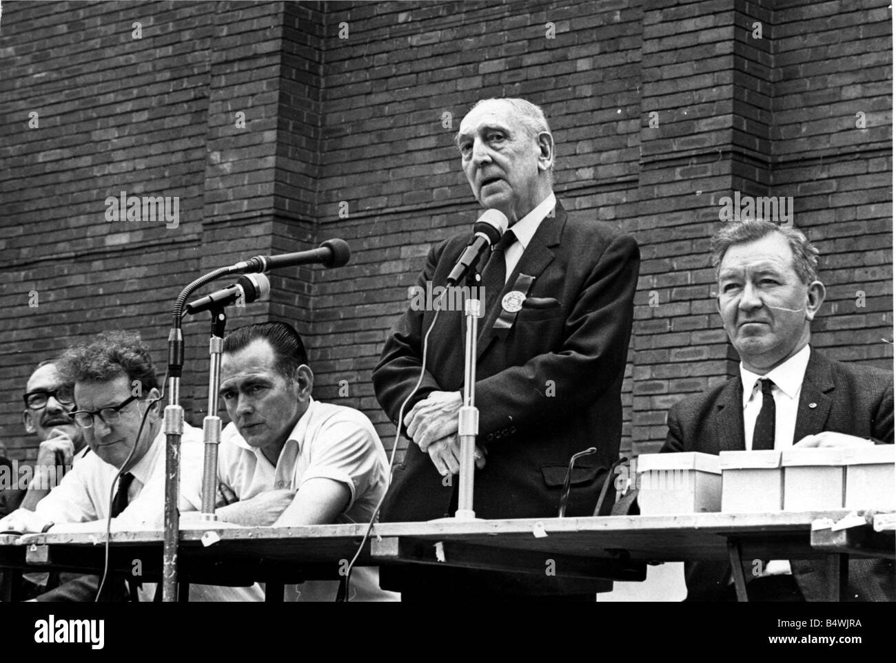 James Griffiths MP pour Llanelli orateur invité à la Nouvelle-Galles du Sud qui a été Gala mineurs détenus à la Sophia Gardens Cardiff Banque D'Images