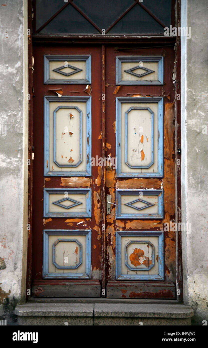 Vieille porte bleue, Tallinn, Estonie Banque D'Images