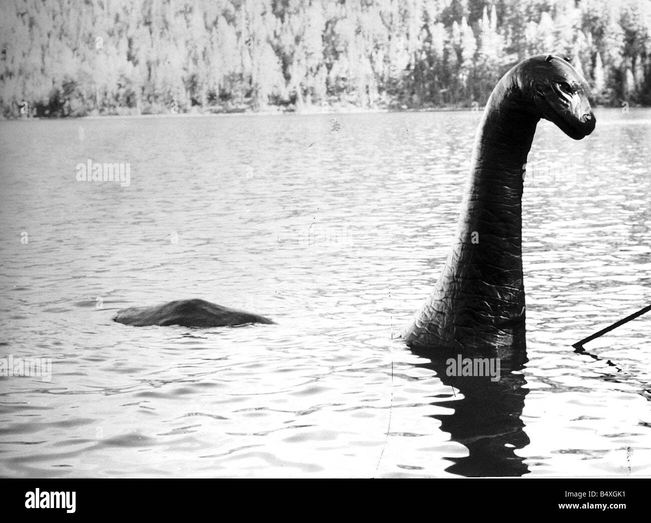 Loch Ness le monstre du Loch Ness film Horreur Banque D'Images