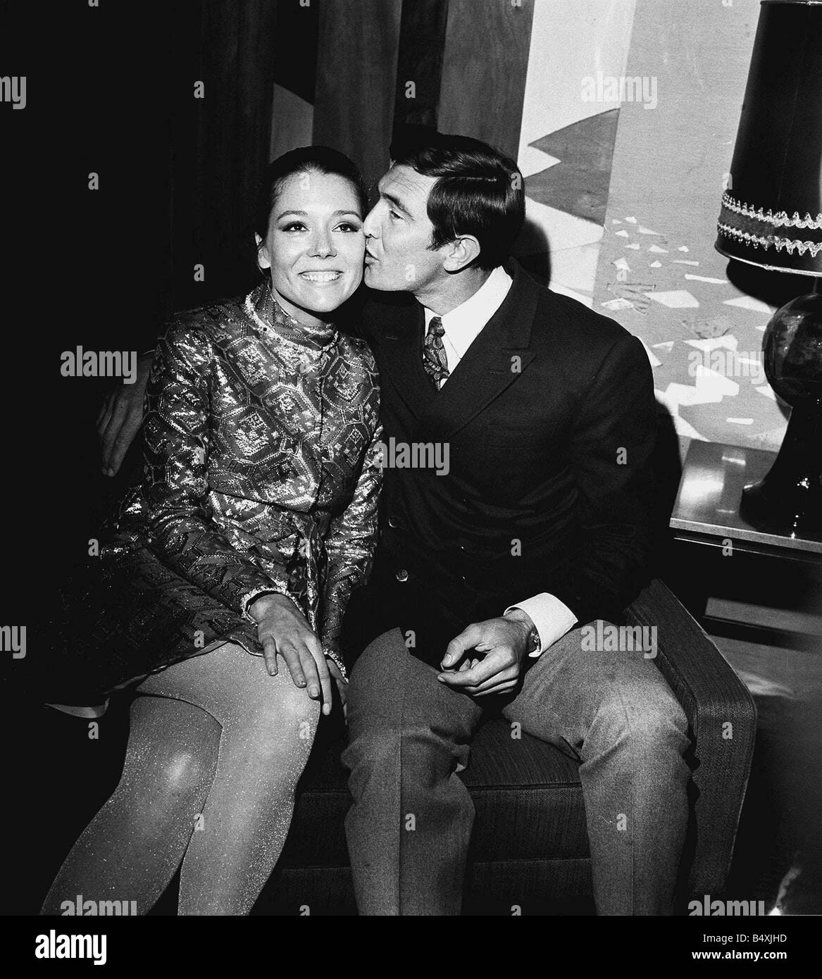 Film sur le service secret de Sa Majesté 1968 George Lazenby de James Bond 007 avec Diana Rigg Banque D'Images