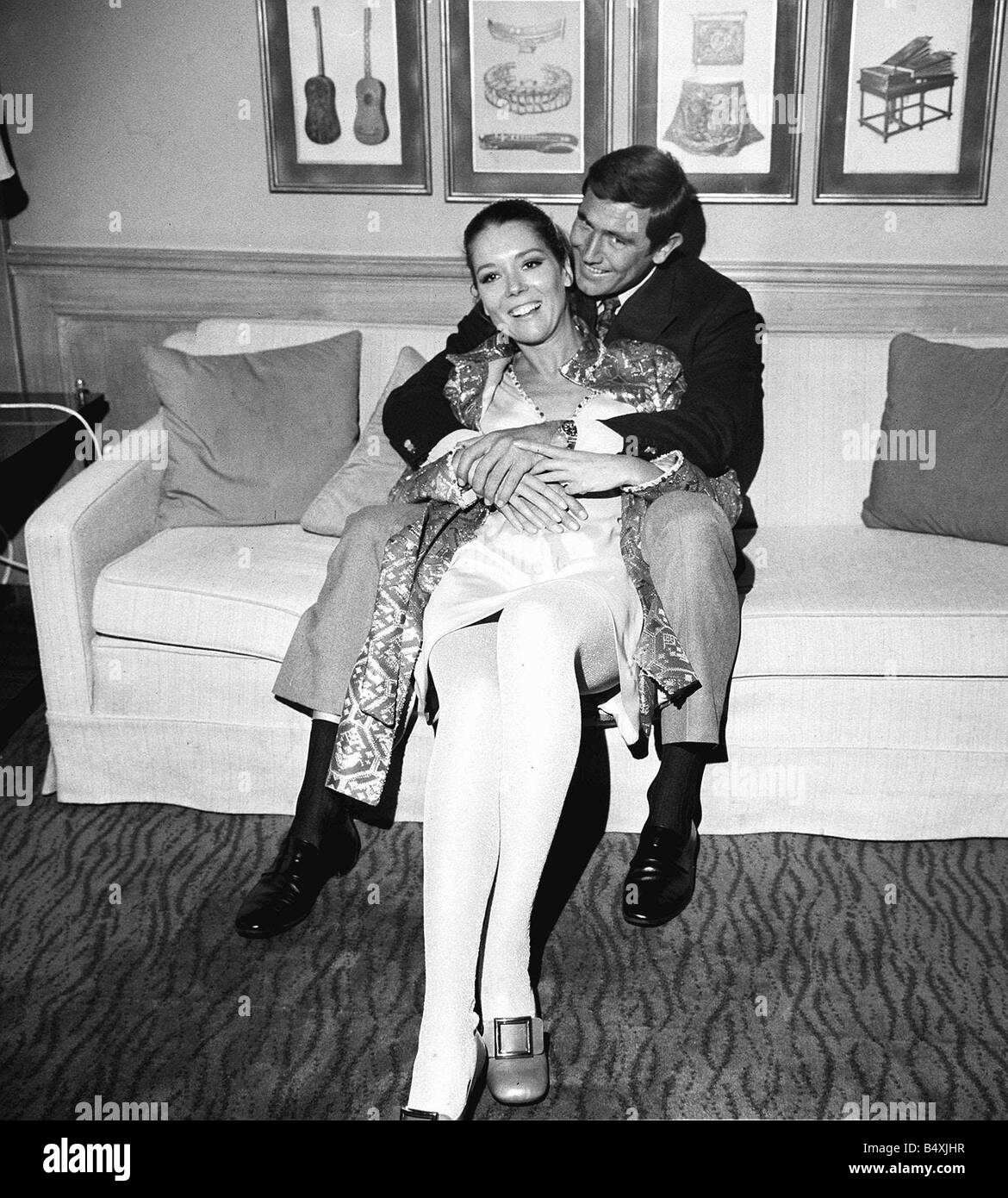 Film sur le service secret de Sa Majesté 1968 George Lazenby de James Bond 007 avec Diana Rigg Banque D'Images