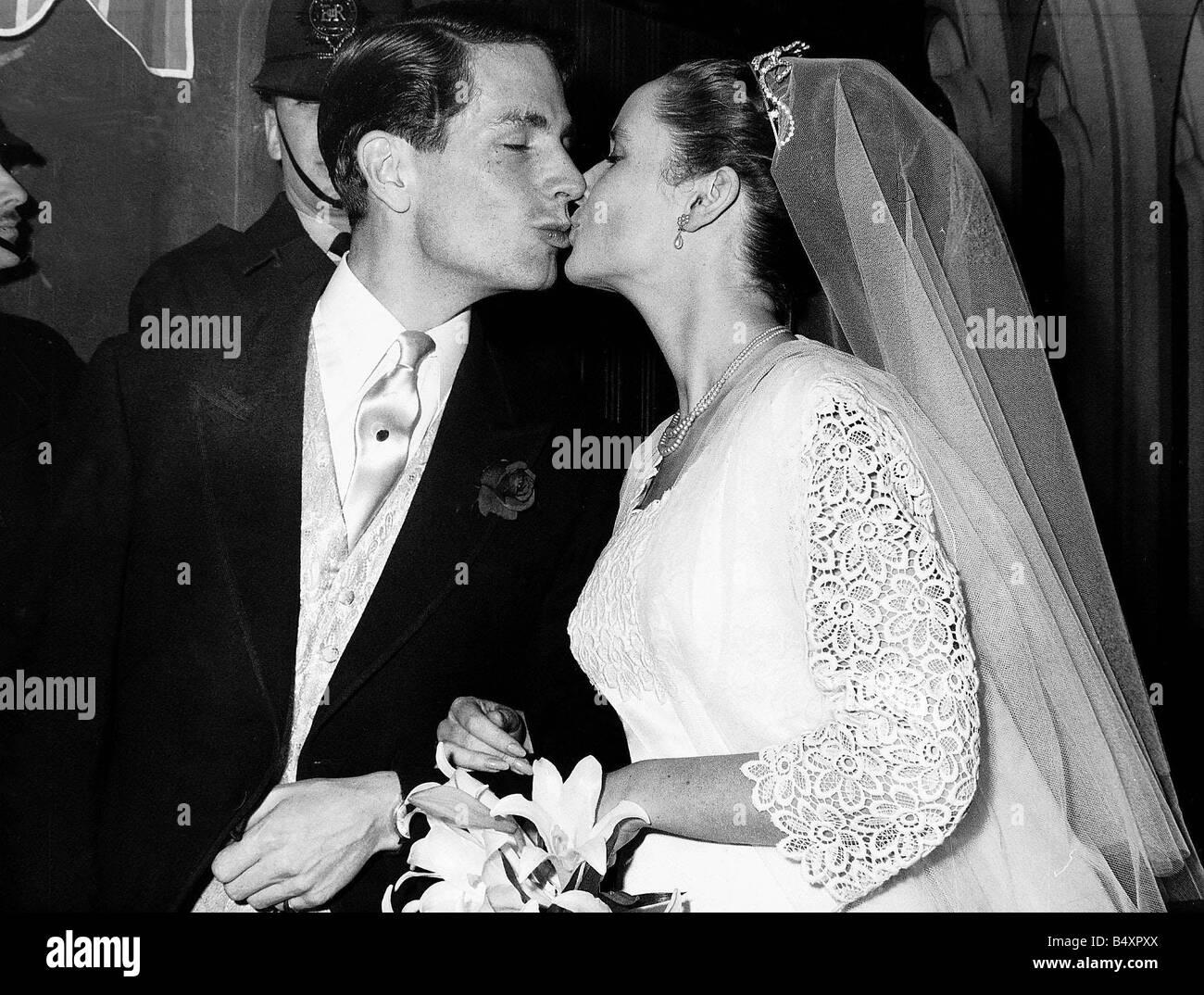 Olivier Tarquin l'auteur de 29 ans, fils de Laurence Olivier et sa ...