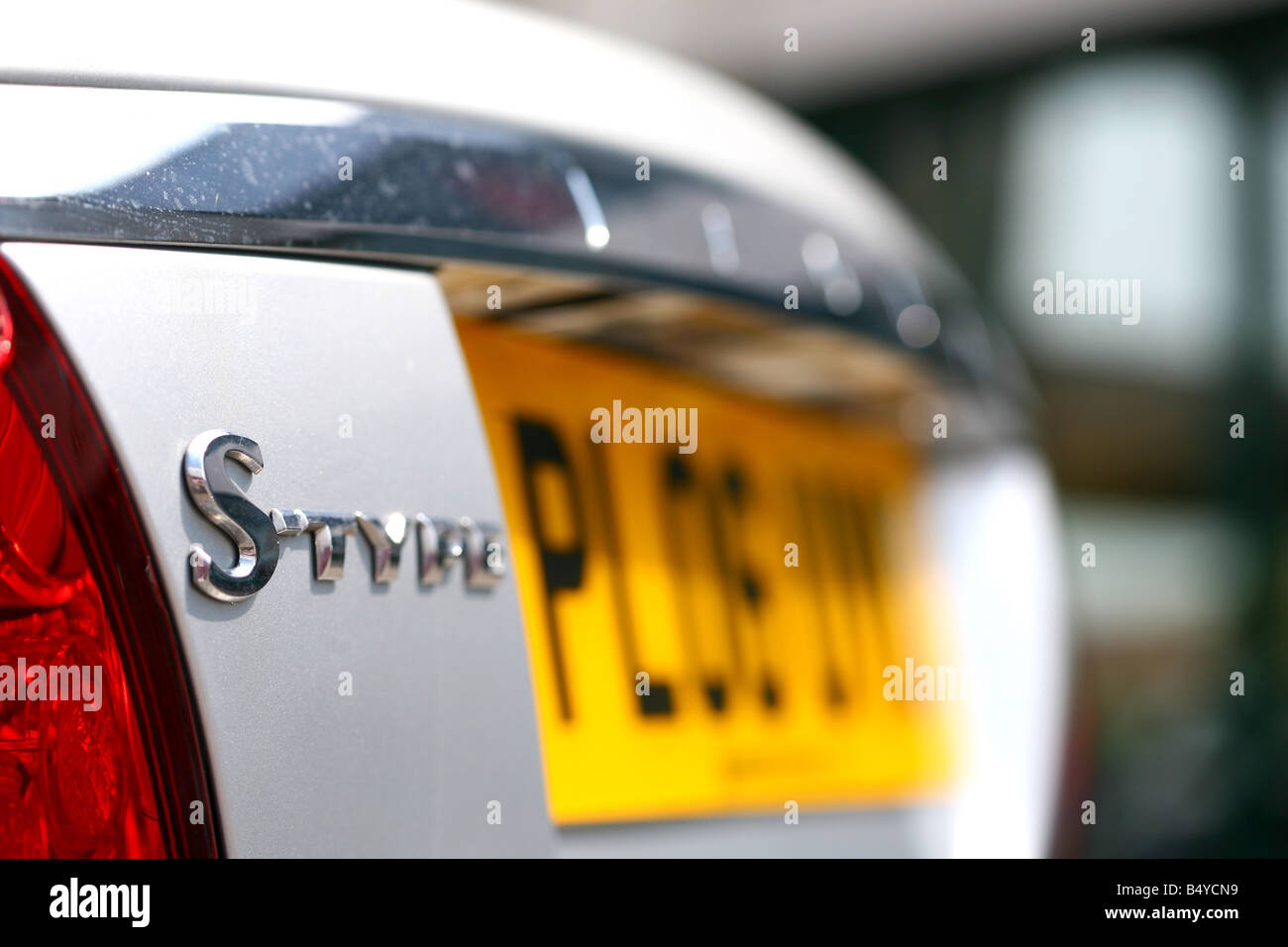 Retour d'une Jaguar S-Type Banque D'Images