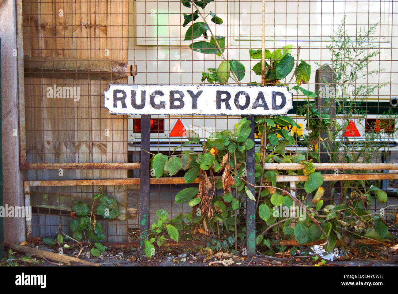 Plaque de rue pour rugby road, à proximité du stade de rugby de Twickenham, au sud-ouest de Londres, Angleterre Banque D'Images