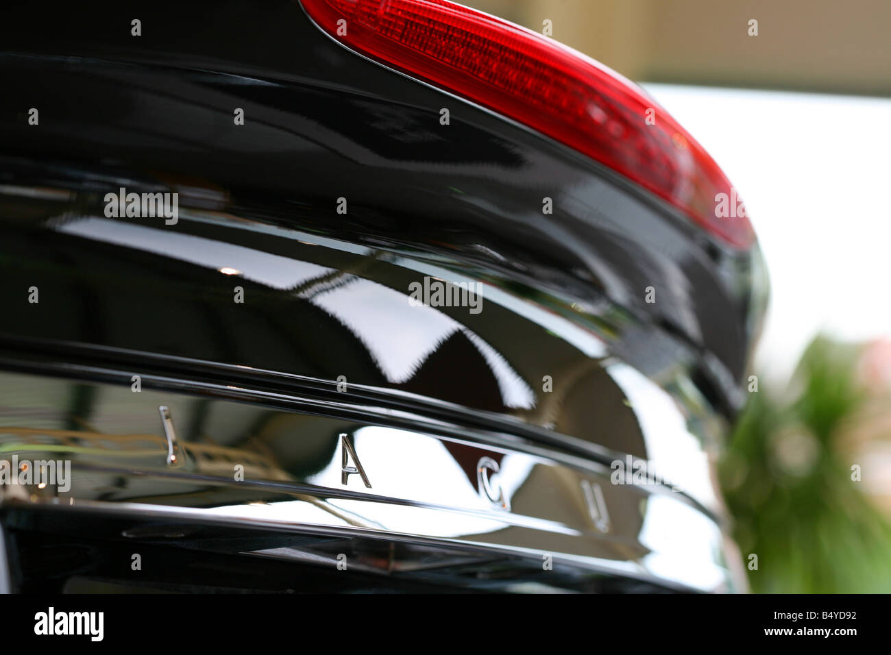 Retour d'une Jaguar XK R-S Banque D'Images