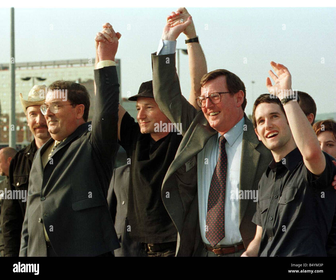 John Hume et David Trimble singer Bono mai 1998 et Tim Wheeler Banque D'Images