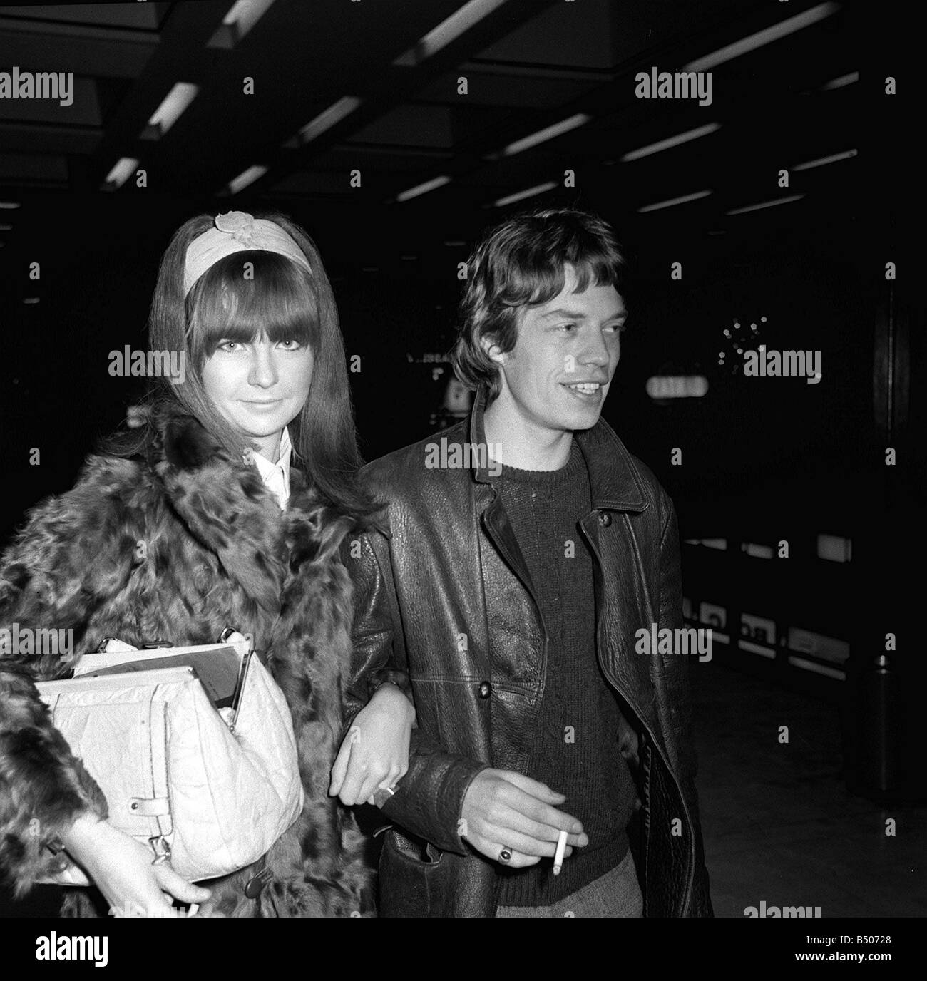 Chrissie Shrimpton et Mick Jagger singer avec les Rolling Stones Banque D'Images