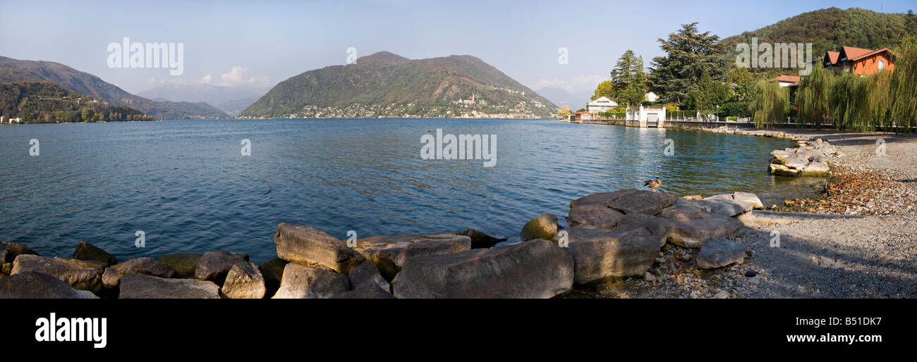 Porto Ceresio et le lac de Lugano, Varese, Italie Banque D'Images