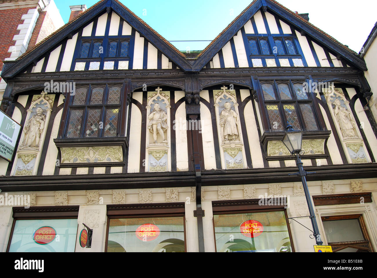 Bâtiment à colombages, Bank Street, Maidstone, Kent, Angleterre, Royaume-Uni Banque D'Images