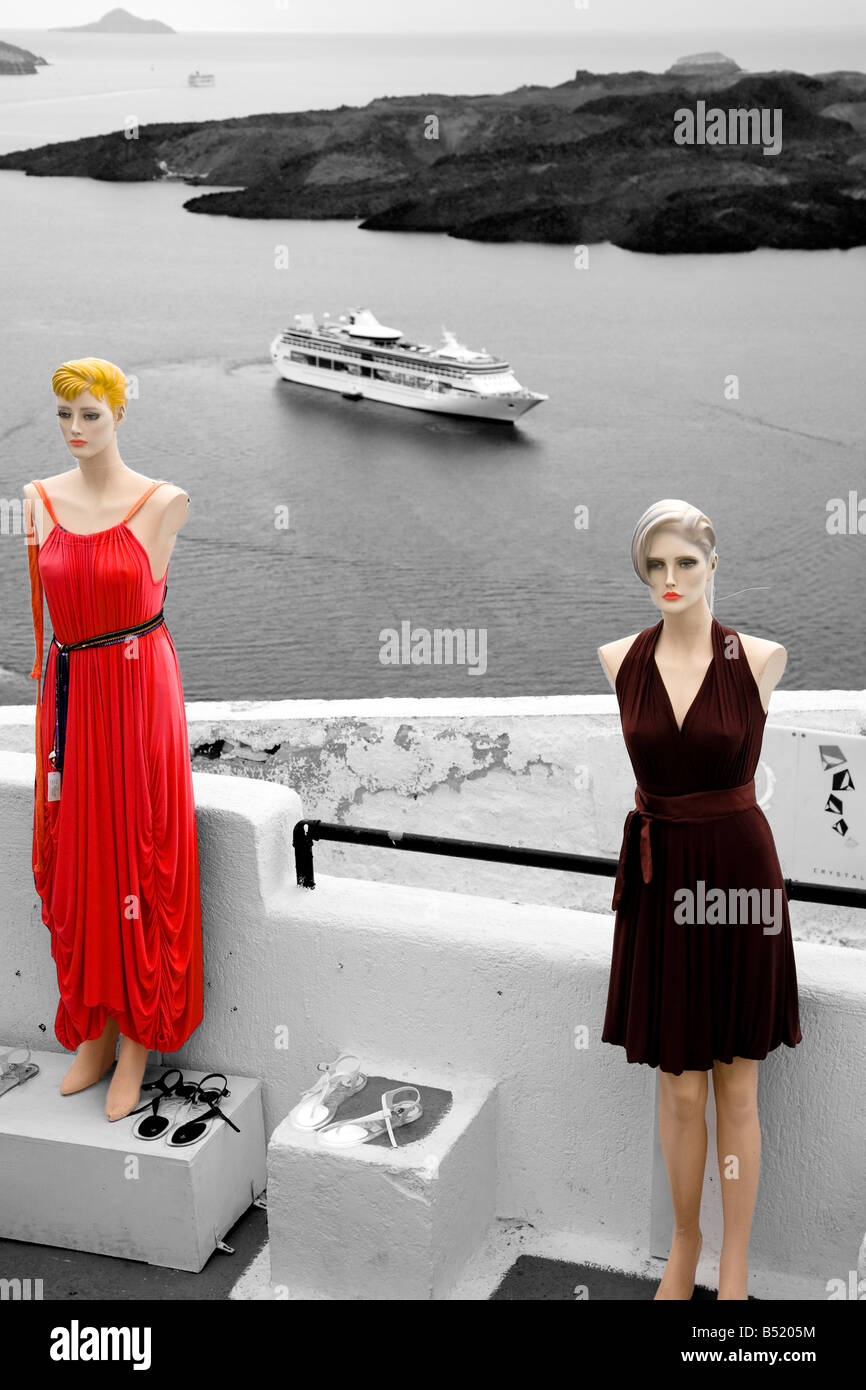 Mannequins à dress shop Fira Santorini Cyclades Grèce Banque D'Images